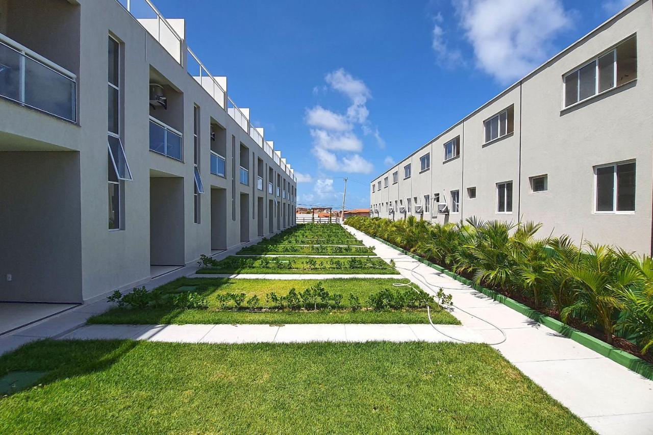 Beach Townhouses #C21 - Com Jacuzzi Por Carpediem Aquiraz Kültér fotó
